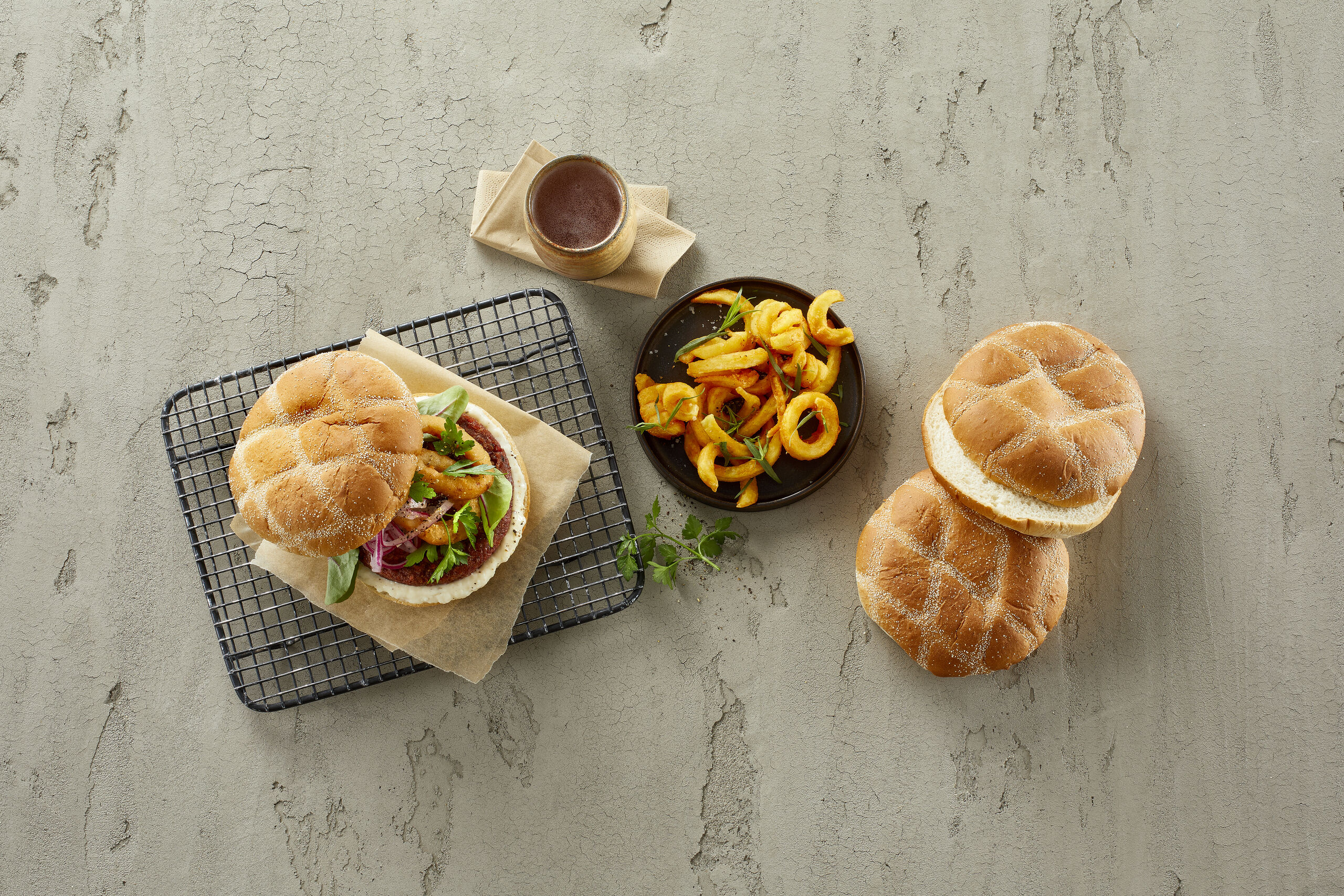 80303132 Buffalo Burgerboller product mood