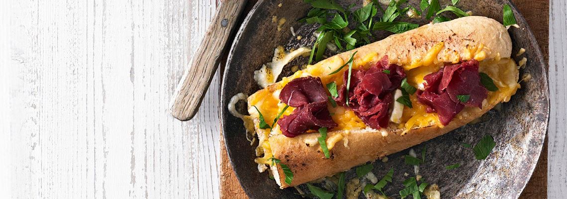 Hot Doguette de ternera y queso fundido